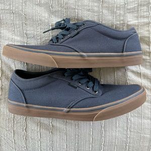 Vans skate shoes